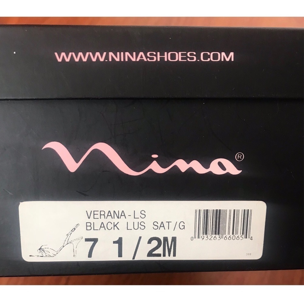 NIB Black & gold bow Nina sandals - Picture 4 of 5